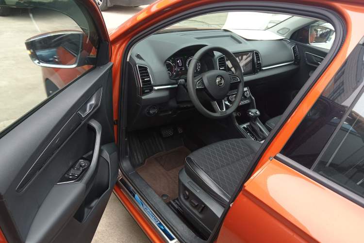 Used Skoda Karoq 2019 TSI280 Smart Drive Deluxe Edition China VI Standard