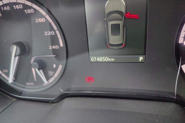 Used Qoros 5 2018 Revised Version 1.6T Automatic Leading Edition
