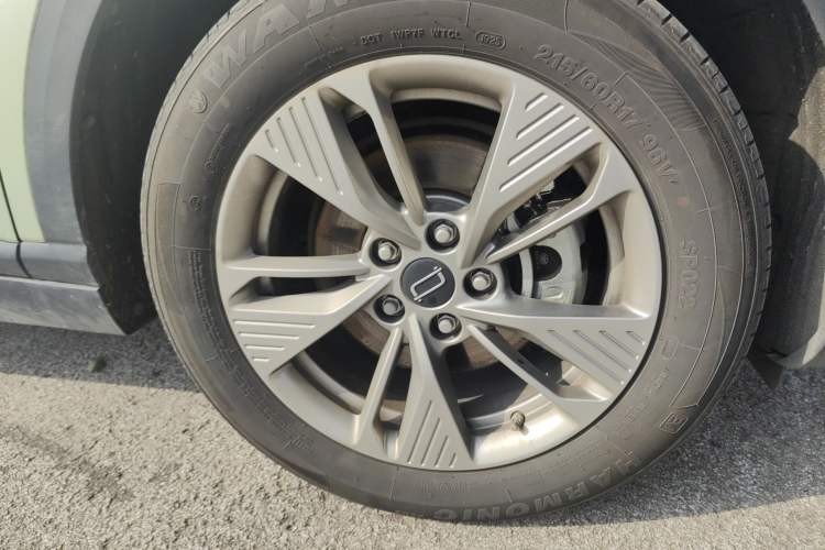 Used Bestune Yueyi 03 2025 445km Joyful Edition