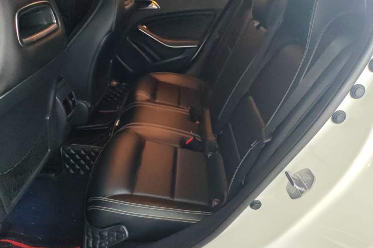 Used Mercedes-Benz GLA 2018 GLA 200 Fashion Model
