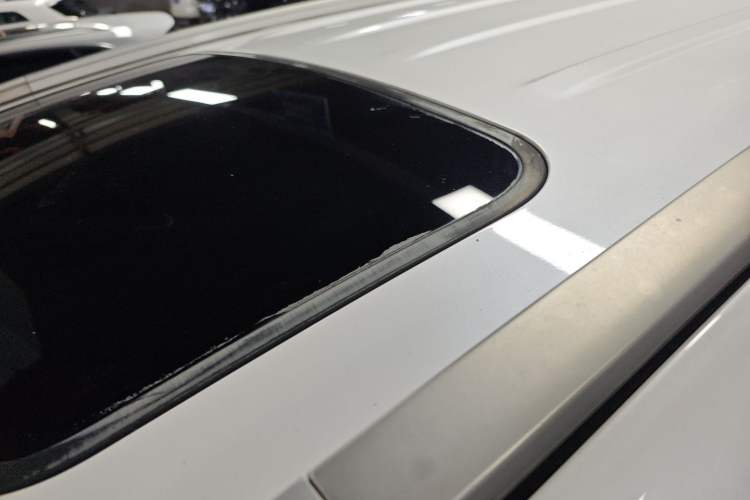 Used CHANGAN CS75 2014 2.0L Manual Luxury Version China IV Standard