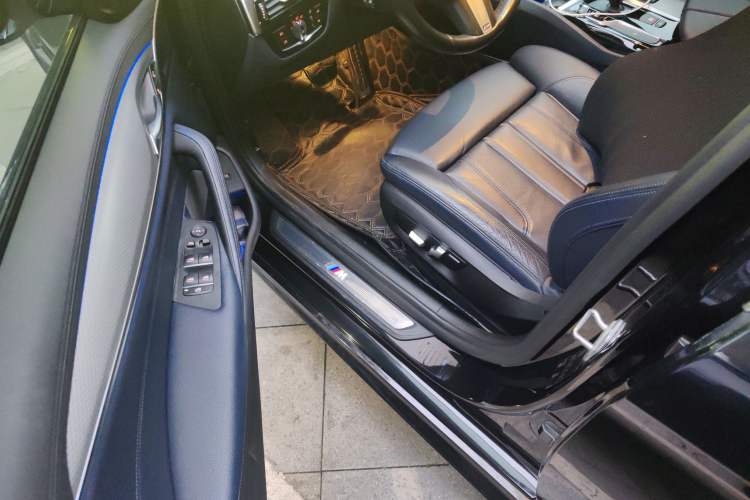 Used BMW 5 Series 2018 525i M Sport Package