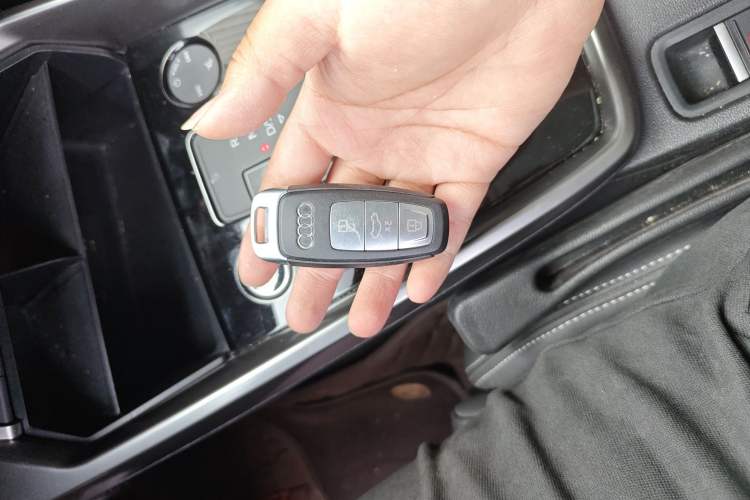 Used Audi A3 2021 Sportback 35 TFSI Fashionable Sports Model Vehicle Key