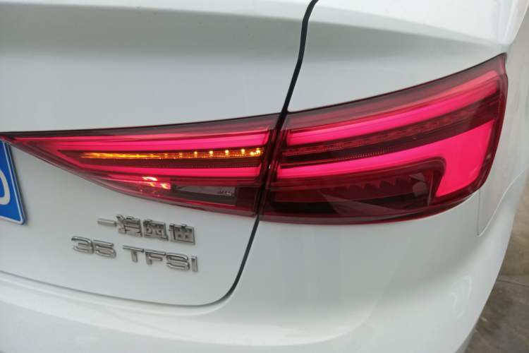 Used Audi A3 2020 Limousine 35 TFSI Fashion Edition China VI Emission Standard Exterior 3