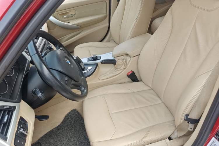 Used BMW 3 Series 2013 320i Sport Edition Left Front Seat