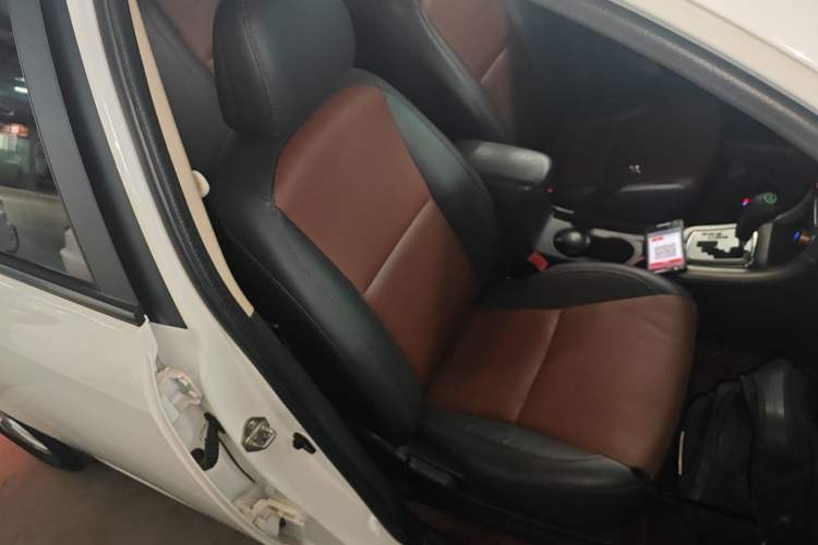 Used BYD F3 2015 Energy-Saving Edition 1.5L Automatic Luxury Model
