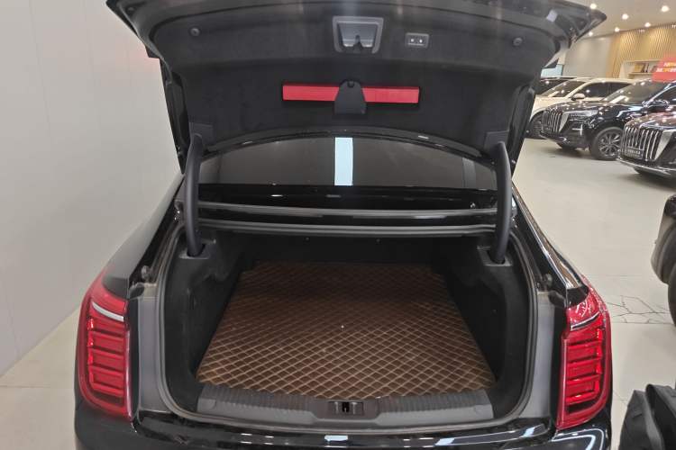 Used Hongqi H9 2022 2.0T Smart Connect Flagship Edition