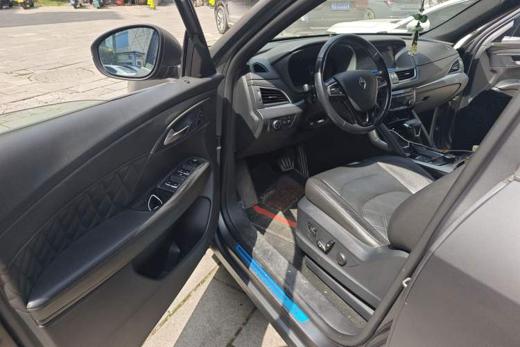 Used BORGWARD BX7 2018 2.0T TS Four-Wheel Drive Luxury Version China V
