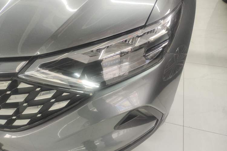 Used Jetta VS5 2021 280TSI Automatic Trend Edition
