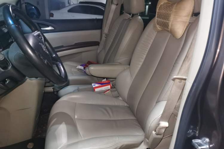 Used Buick GL8 2014 3.0L GT Luxury Business Haoya Edition
