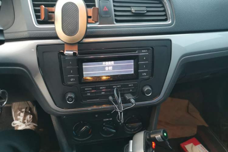 Used Volkswagen Lavida 2017 1.6L Manual Fashion Edition
