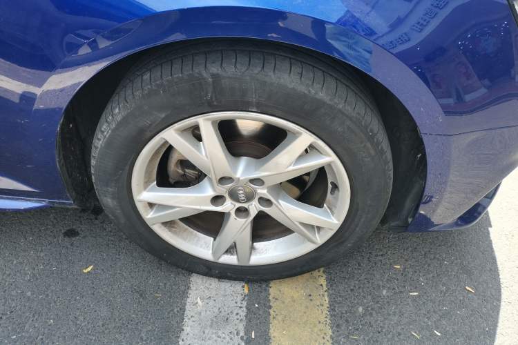 Used Audi A4L 2018 30th Anniversary Edition 40 TFSI Trendy Model
