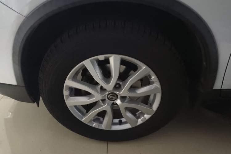 Used Nissan X-Trail 2019 2.0L CVT Smart Connect Comfort Edition 2WD
