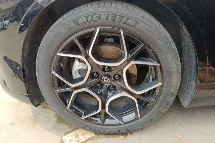 Used CHANGAN NEVO A07 2024 All-Electric "True Fragrance" Edition 515 Luxurious Model 58.9 kWh Left Front Wheel Hub