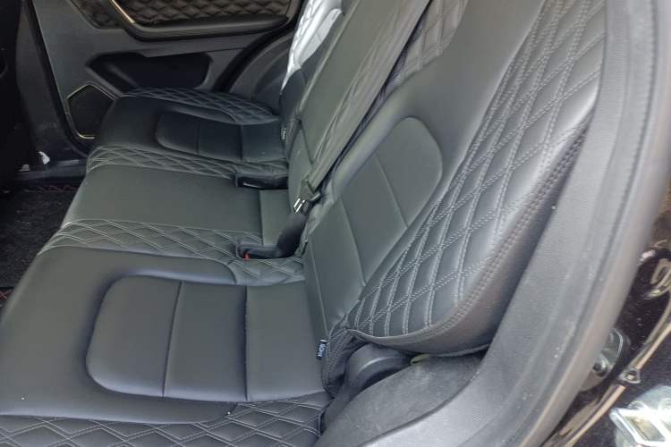 Used Haval H6 2021 1.5 GDIT Automatic Champion Edition Left Rear Seat