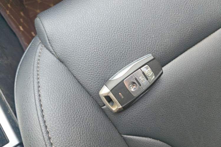 Used Haval H2 2016 Red Label 1.5T Automatic Two-Wheel Drive Elite Model