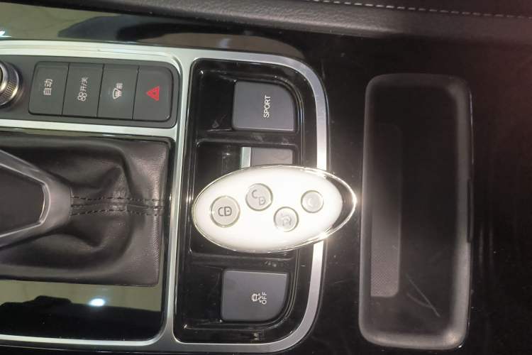 Used BYD Song MAX 2019 1.5T Automatic Smart Connect Luxurious 6-Seater China VI Standard
