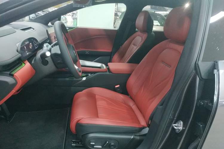 Used Zeekr 007GT 2025 Rear-Drive Intelligent Driving Version 75 kWh Left Front Seat