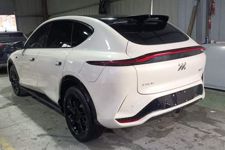 Used IM LS7 2023 90 kWh Elite Rear-Drive Version