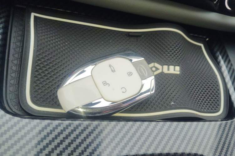 Used GAC Trumpchi EMPOW 2023 270T DCT J16 Version Vehicle Key