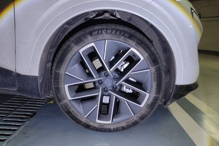 Used Avatr 07 2024 Max Extended-Range Edition