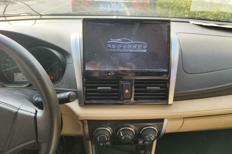 Used Toyota Vios 2016 1.5L Automatic ZhiZhen Xingyao Edition Audio And AC Panel