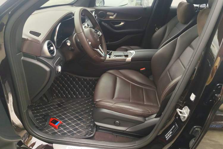 Used Mercedes-Benz GLC 2021 GLC 260 L 4MATIC Luxury Model
