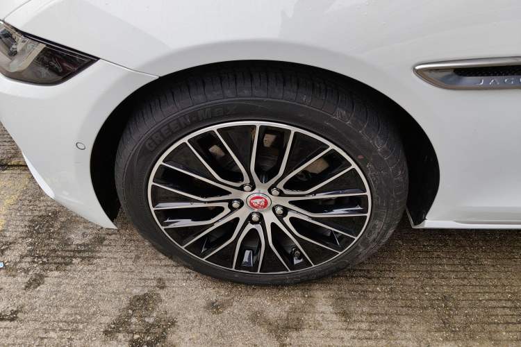 Used Jaguar XEL 2020 2.0T 250 PS SE Tech-Elegant Edition