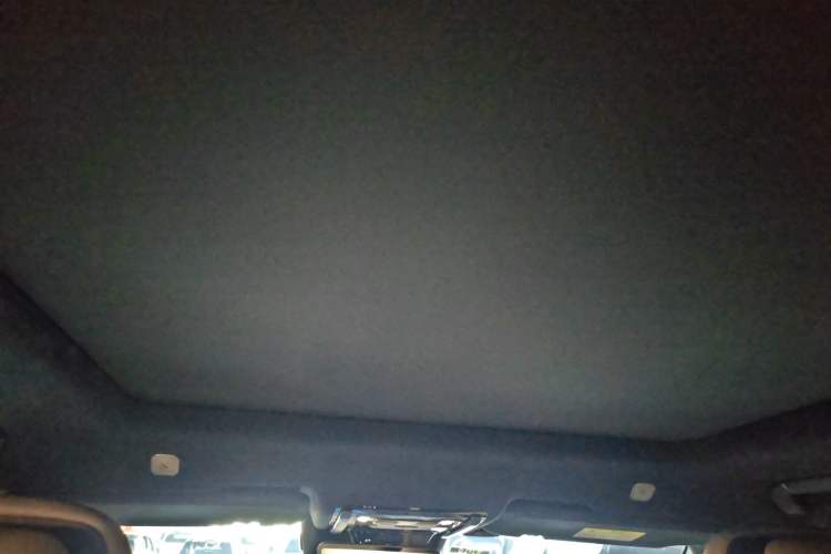 Used Formula Leopard 8 2025 Smart & Brave Flagship Edition 7 Seats Headliner