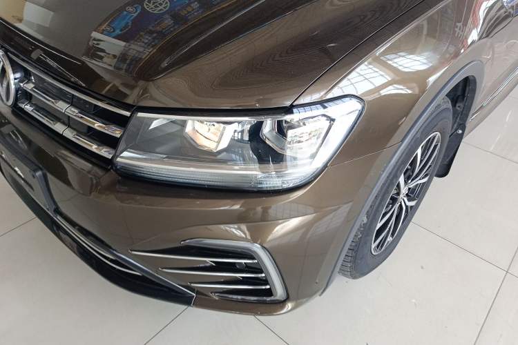 Used Volkswagen Tiguan L New Energy 2019 430 PHEV Hybrid Luxury Edition Left Front Headlight