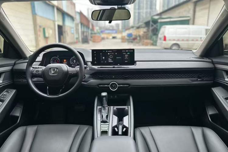 Used Honda Accord 2025 Sports Series 260TURBO Comfort Edition
