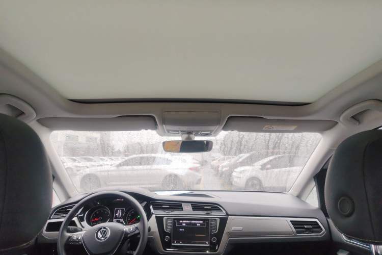 Used Volkswagen Touran 2021 Touran L 280TSI DSG Comfort Edition 7 Seats