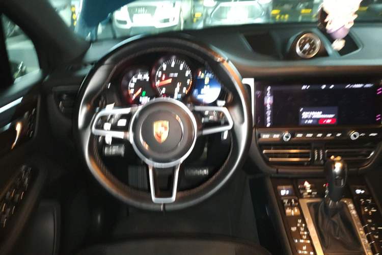 Used Porsche Macan 2021 Macan 2.0T