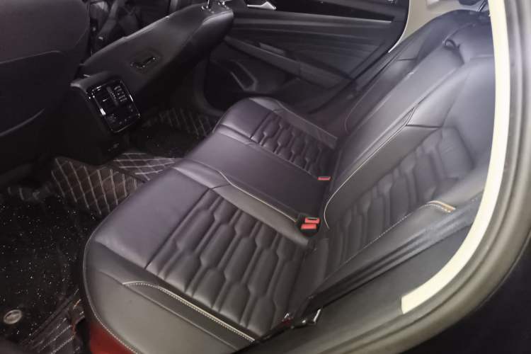 Used Volkswagen Passat 2020 330TSI Elite Edition China VI