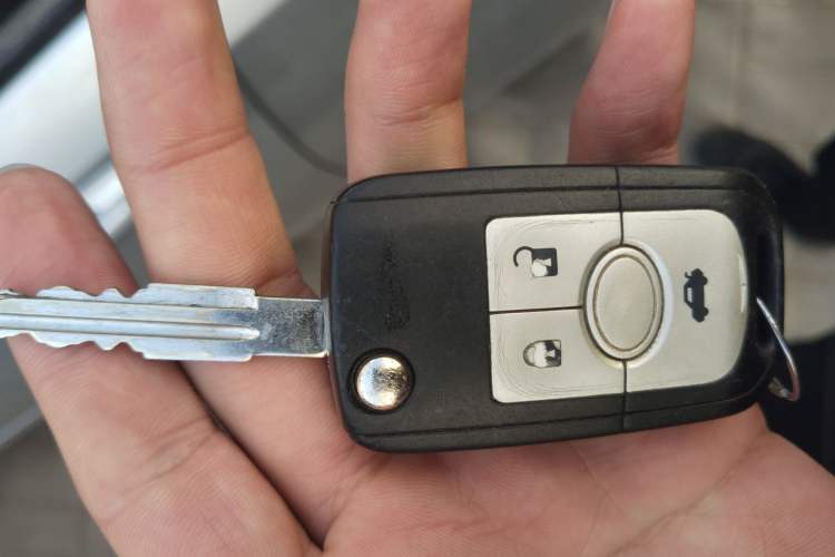 Used Buick Excelle 2011 1.6 LX-MT
