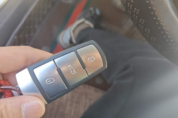 Used Volkswagen Magotan 2012 Travel Edition 2.0 TSI Comfort Version