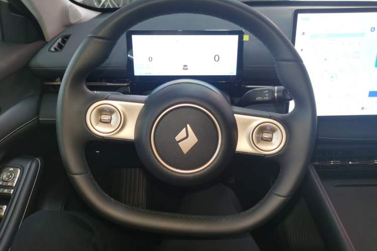 Used Baojun Yunhai 2024 140km Plug-in Hybrid Version