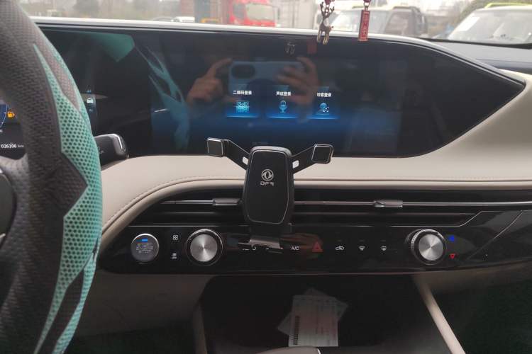 Used Dongfeng Aeolus Huge 2022 Mach Power 1.5T Dare-to-Enjoy Edition · Yue
