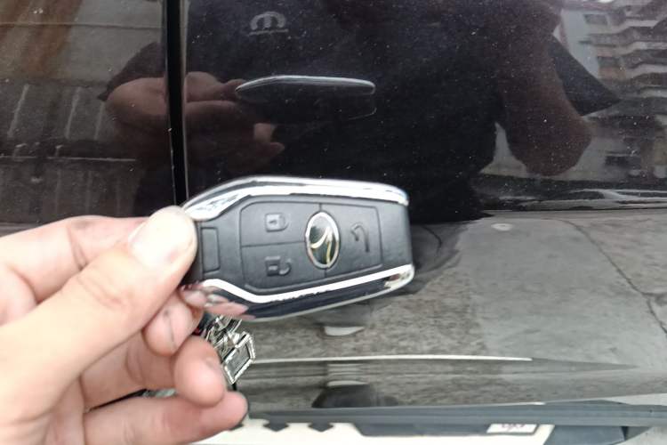 Used Soueast DX7 2017 1.5T Automatic Luxury Model Vehicle Key