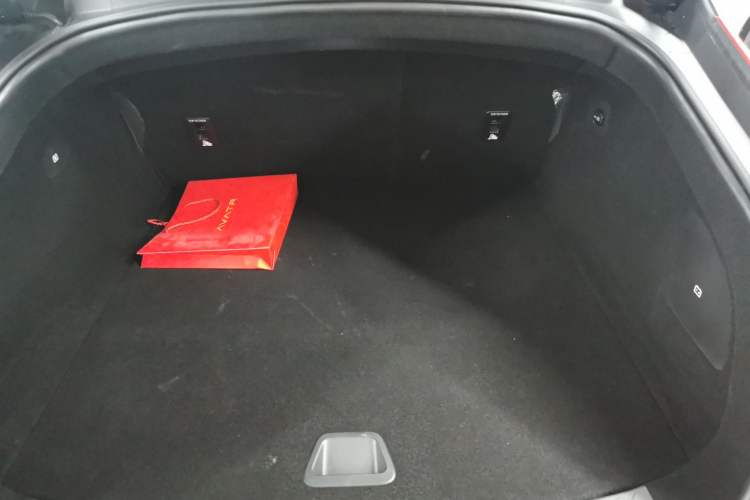 Used Avatr 06 2025 Pro Range-Extended Edition
