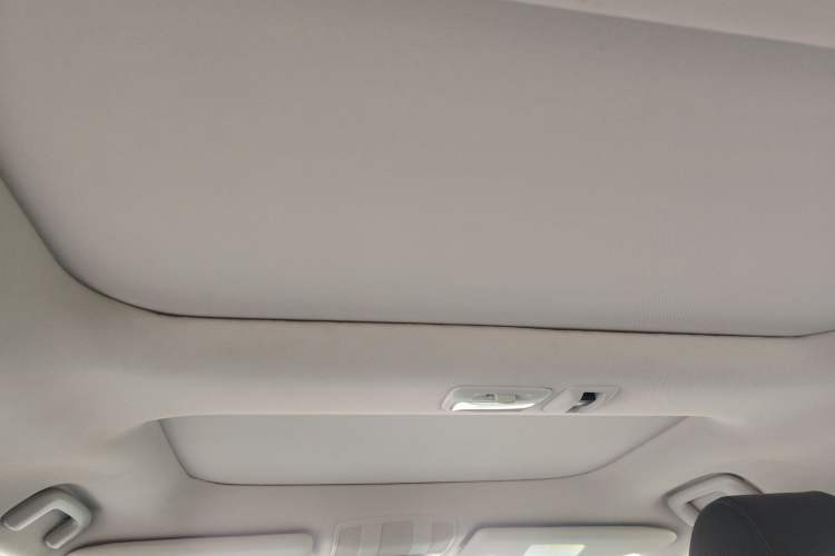 Used Mitsubishi Eclipse Cross 2018 1.5T CVT Four-Wheel Drive TrueMe Edition Headliner