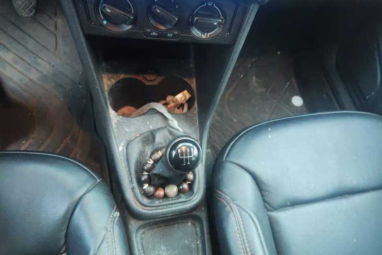 Used Volkswagen Polo 2016 1.4L Manual Fashion Model