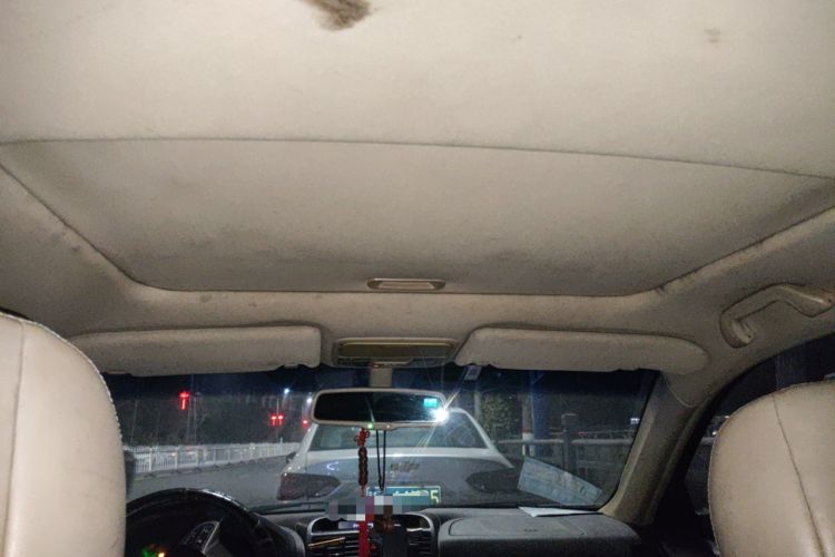 Used BYD G6 2012 2.0L Manual Luxury Version
