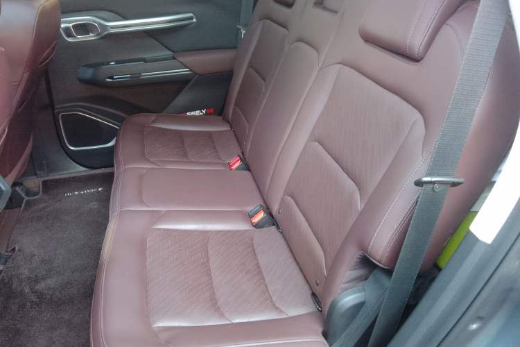 Used Geely Auto Haoyue 2022 1.8TD DCT Luxury Model 5 Seats Left Rear Seat