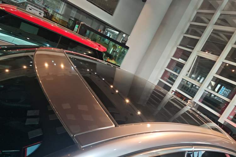 Used Jaguar XEL 2020 2.0T 200 PS R-DYNAMIC S Advanced Sport Edition
