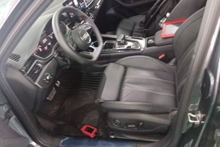 Used Audi A4L 2023 40 TFSI quattro Luxury Dynamic Edition Left Front Seat