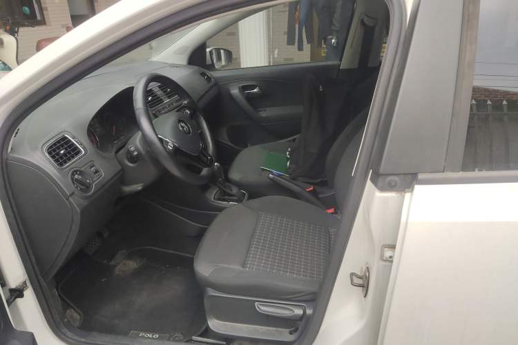 Used Volkswagen Polo 2018 1.5L Automatic Enjoyment Model