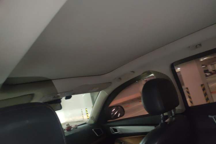 Used Geely Auto Vision X6 2018 1.4T CVT 4G Connected Flagship Edition