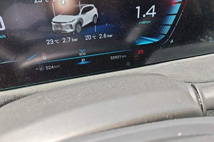 Used EXEED Lingyun 2023 400T Two-Wheel Drive StarRui Pro Edition Odometer Close Up