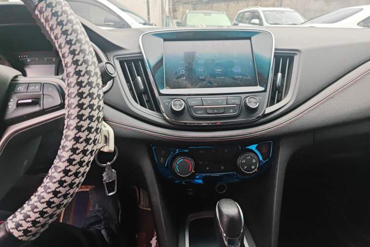 Used Chevrolet Monza 2019 RS 330T Automatic Sporty Edition China VI Standard Audio And AC Panel